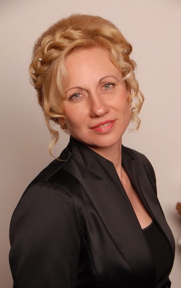 Цаплина  Светлана Анатольевна  - директор СШ№3 с 2014 г.